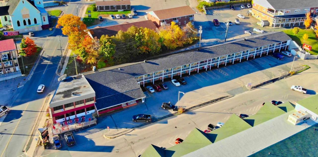 Econo Lodge Miramichi Exterior photo