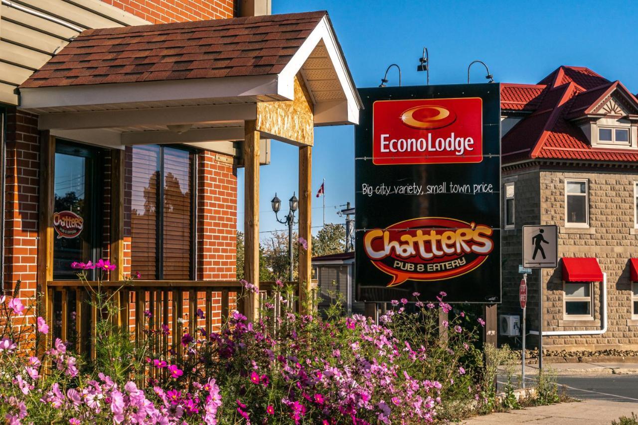 Econo Lodge Miramichi Exterior photo